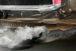 Mùi đặc trưng giúp nhận biết nhanh những hư hỏng trên ô tô