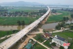 Cầu vượt sông cao tốc nối Nghệ An - Hà Tĩnh trước ngày hợp long