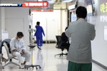 Hàn Quốc huy động bác sỹ quân y để đối phó đình công của bác sỹ tập sự