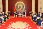 Chủ tịch UBND tỉnh Hà Tĩnh thăm, làm việc với Đại sứ quán Việt Nam tại Trung Quốc