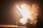 Nga tuyên bố bắn hạ 6 tên lửa ATACMS Mỹ cung cấp cho Ukraine