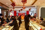 Giá vàng tăng mạnh trong 'cơn sốt' tại thị trường Trung Quốc