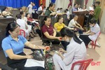 Gần 400 người đăng ký tham gia hiến máu tình nguyện ở Can Lộc
