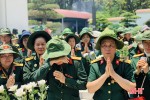 Vượt nắng nóng, hàng nghìn du khách hành hương về Ngã ba Đồng Lộc