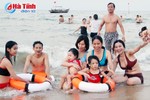 Nước biển tại 8 bãi tắm ở Hà Tĩnh đảm bảo an toàn