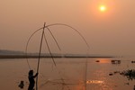 Cuộc đua thủy điện bất chấp cảnh báo thảm họa “tan rã” sông Mekong