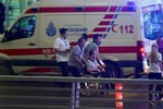 Thế giới nổi bật trong tuần: Đánh bom đẫm máu tại sân bay Thổ Nhĩ Kỳ