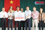 Tổng công ty Thép Việt Nam hỗ trợ 80 triệu cho ngư dân Hà Tĩnh 