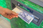 Thế giới ngày qua: 3 triệu USD bị đánh cắp từ hệ thống ATM tại Đài Loan