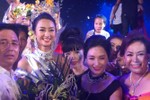 Trần Thị Thu Ngân đăng quang Hoa hậu bản sắc Việt toàn cầu 2016