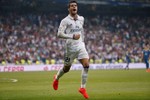 Real Madrid thờ ơ với chuyển nhượng: Khôn ngoan hay dại dột?