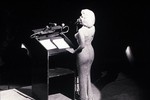 Váy hát mừng sinh nhật Tổng thống của Marilyn Monroe giá 66 tỉ đồng
