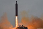 Liệu Hàn Quốc có triển khai vũ khí hạt nhân để đối trọng Triều Tiên?