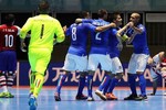 ĐT futsal Italia thắng ngược Paraguay, ĐT futsal Việt Nam hưởng lợi
