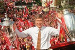 Tròn 20 năm HLV Wenger dẫn dắt Arsenal: Cuộc cách mạng hãy còn dang dở