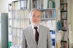 Nhà khoa học Nhật Bản đoạt giải Nobel Y học 2016