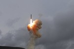 “Tên lửa phòng thủ của Mỹ đe dọa an ninh vũ trụ của Nga, Trung Quốc”