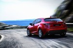 Triệu hồi hơn 21.000 chiếc Mazda3 do rò rỉ nhiên liệu