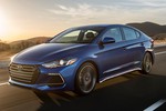 Công bố giá bán Hyundai Elantra Sport 2017