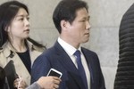 Hai cựu thư ký của Tổng thống Hàn Quốc bị nghi dính líu bê bối