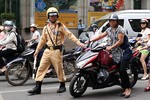 Bộ Công an: Cảnh sát không được dừng xe chỉ để kiểm tra chính chủ