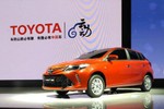 Cặp đôi Toyota Vios Hatchback và Yaris L Sedan 2017 rủ nhau ra mắt