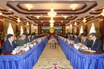 Việt Nam và Lào tiến hành ký kết bảy văn kiện hợp tác