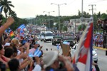 Đoàn xe tang đưa lãnh tụ Fidel Castro về chiếc nôi cách mạng