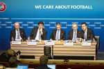 UEFA thay đổi khung giờ thi đấu Champions League