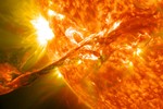 Một trong những bí ẩn thế kỷ về Mặt trời nay đã được NASA giải đáp