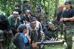 Quân đội Philippines đụng độ dữ dội với phiến quân Abu Sayyaf