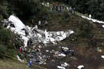 Bolivia bắt giữ CEO hãng hàng không chủ quản máy bay rơi ở Colombia