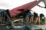 Indonesia động đất mạnh, ít nhất 54 người chết
