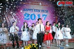 Lung linh sắc màu dạ hội “Happy New Year 2017”