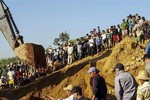 Sập mỏ khai thác ngọc kinh hoàng tại Myanmar khiến 20 người tử vong
