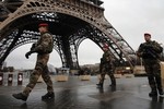 Nước Pháp lo ngại bị tấn công mạng sau vụ bầu cử Mỹ bị can thiệp