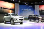 Toyota Fortuner thế hệ mới giá từ 981 triệu đồng tại Việt Nam