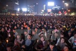 Hàng trăm nghìn người Hàn Quốc xuống đường đòi tổng thống từ chức