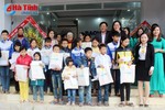 Khai trương văn phòng tại Hương Khê, Bảo Việt trao 20 suất quà Tết