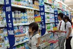 Sữa cho trẻ em dưới 6 tuổi tiếp tục được bình ổn giá