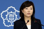 Bộ trưởng Văn hóa Hàn Quốc bị bắt giữ vì lập "danh sách đen"