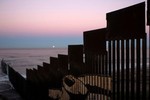 Biên giới Mỹ - Mexico trước khi Trump quyết định xây tường