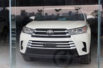 Toyota Highlander 2017 đầu tiên về Việt Nam dịp trước Tết