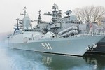 Hải quân Nga thử nghiệm tàu hộ vệ “Bất khả chiến bại”
