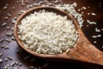 Cách nấu cơm giúp loại bỏ hóa chất trong gạo