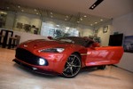 "Soi" từng chi tiết của siêu phẩm Aston Martin Vanquish Zagato ngoài đời thực