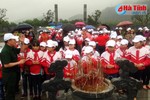 Hơn 2.000 lượt khách thăm Khu di tích Tổng Bí thư Hà Huy Tập