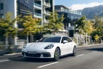Panamera Sport Turismo 2018 - Xe wagon đầu tiên của Porsche