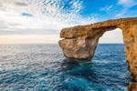 Cổng vòm đá Azure Window nổi tiếng sụp xuống biển