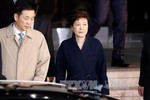 Bàn giao hồ sơ của bà Park Geun-hye cho cơ quan điều tra